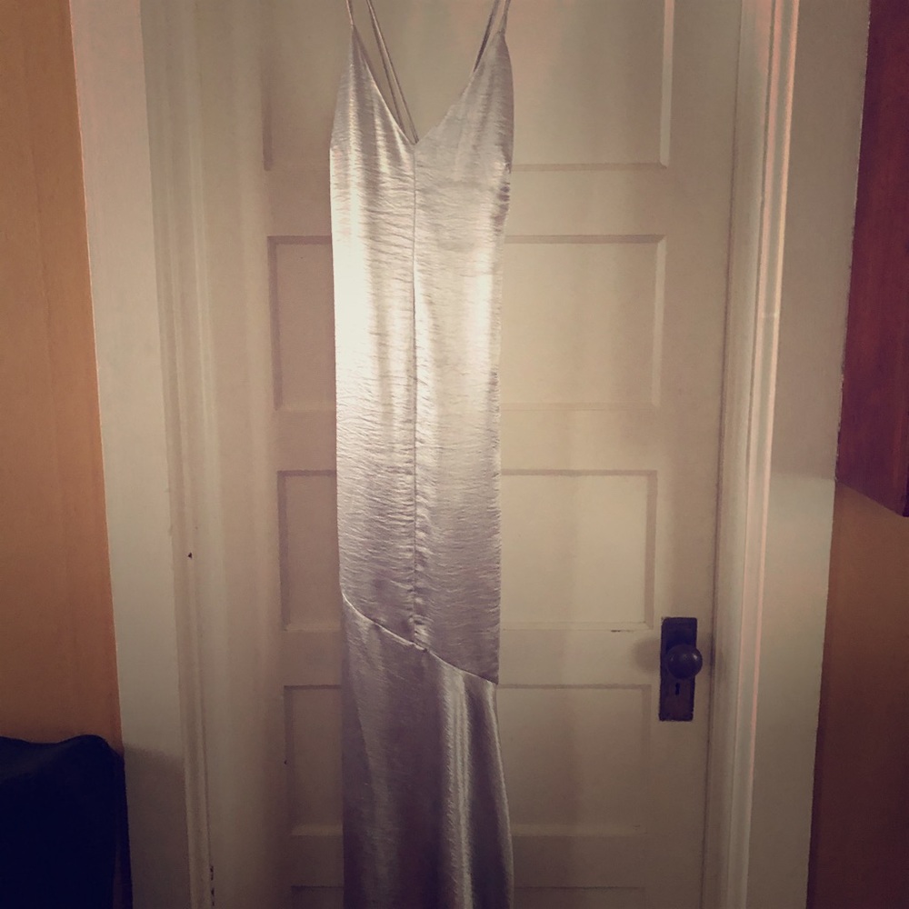 Sleek and sexy silver dress from H&M